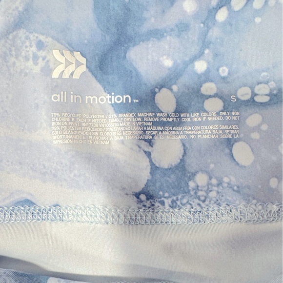 All in Motion Everyday Soft Ultra High-Waisted Leggings in Sky Blue Swirl - Picture 6 of 6